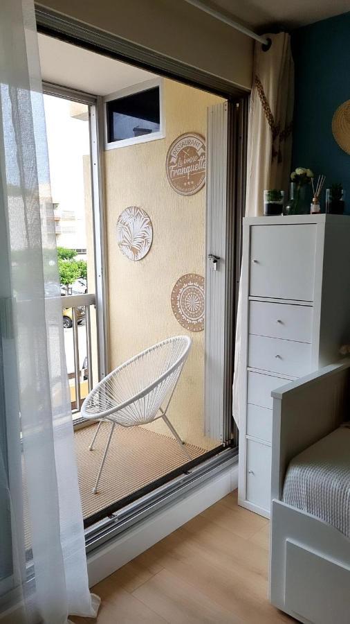 Studio Cabine Refait A Neuf A 3 Minutes A Pied De La Plage Apartment Le Grau-du-Roi Exterior foto